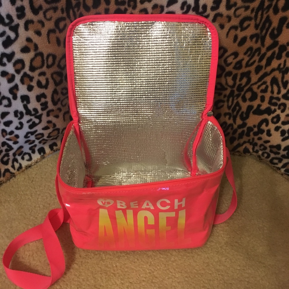 Victoria Secret mini cooler - Picture 4 of 8